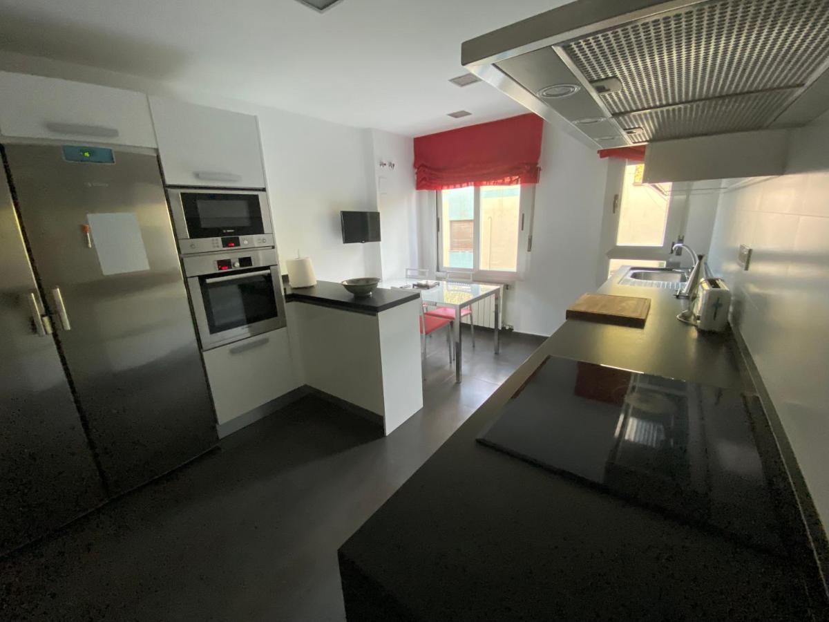Mike'S Apartment. Parking Y Piscina กรานาดา ภายนอก รูปภาพ