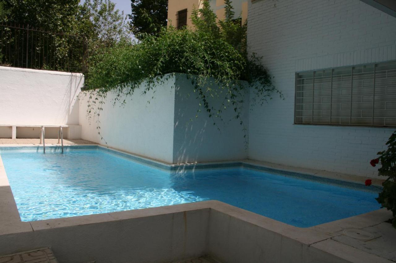 Mike'S Apartment. Parking Y Piscina กรานาดา ภายนอก รูปภาพ